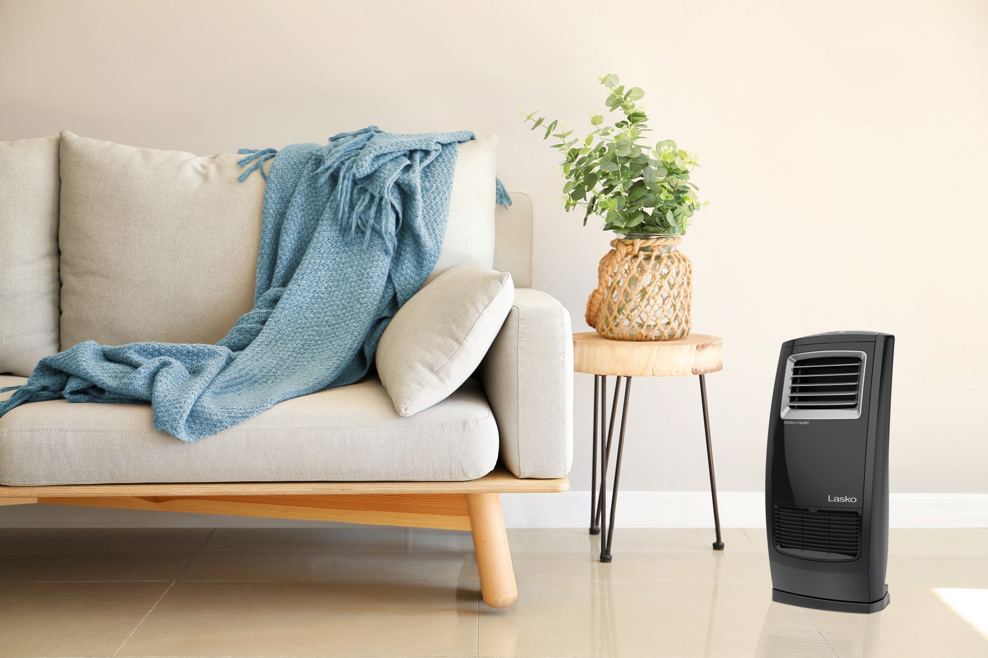 Lasko Motion Heat Plus 23 Ceramic Console Space Heater: Oscillating. 3 Heat Settings. Remote. Timer. Tip-Over Switch. Adjustable Louvers. Thermostat. Black - Image 13