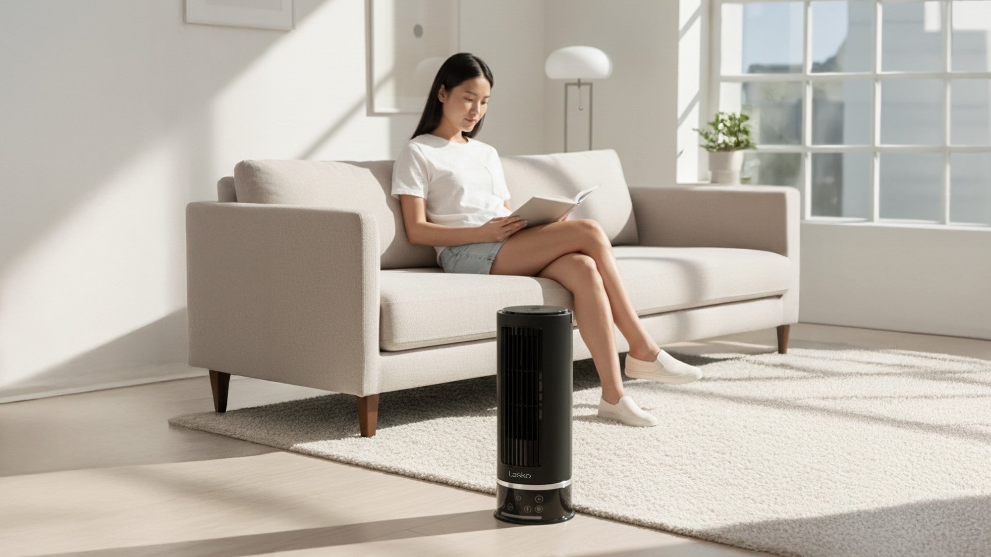 Lasko StealthBreeze 15 DC Table Fan: Oscillating. 12-Speed. 15?? Tilt. Remote. Black - Image 14